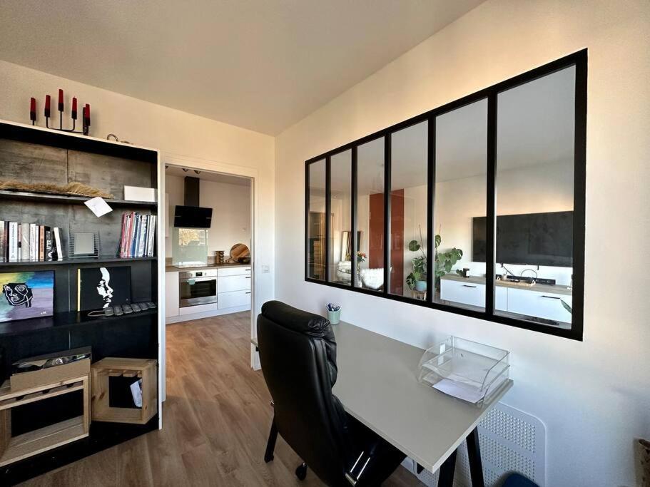 Lille Appart Cosy 68M2 Lumineux Avec Balcon - Garage Prive Bagian luar foto
